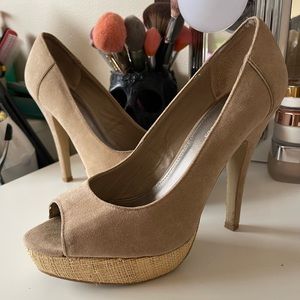 Discontinued Just Fab Platform Heels Tan/Beige with Wicker Style Platform Used